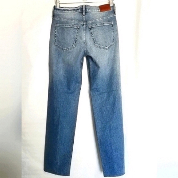 J.Crew Mid-Rise 90's Classic Straight Jean - Picture 7 of 7